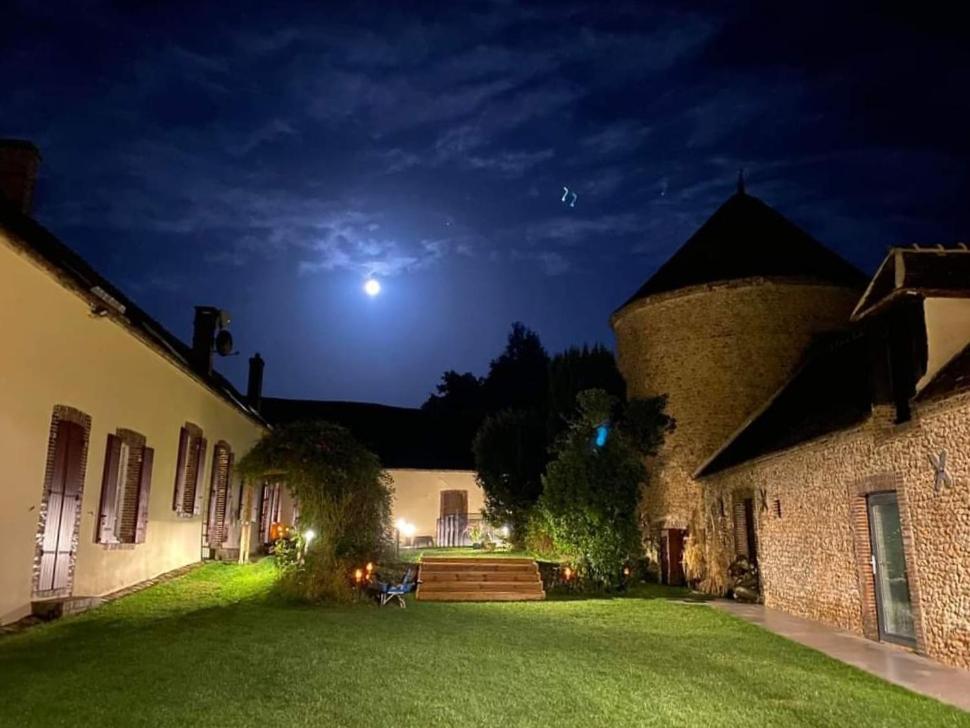 Domaine De Tardais, Ideal Famille Avec Piscine Et Nombreux Loisirs Senonches Exterior foto